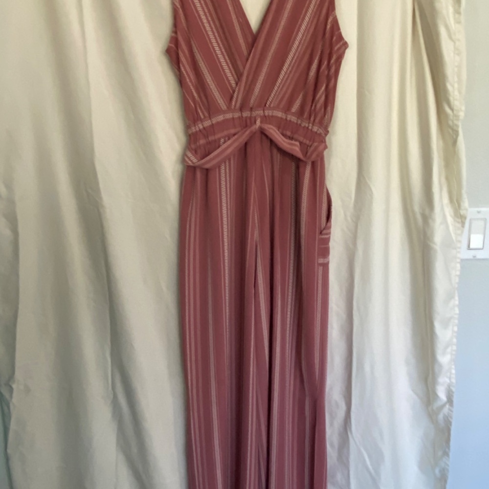 NWOT Monteau Mauve and Ivory Spring jumper/romper. Size S - Picture 2 of 5